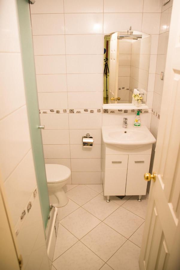 Apartmani Santic Baška Voda Екстериор снимка